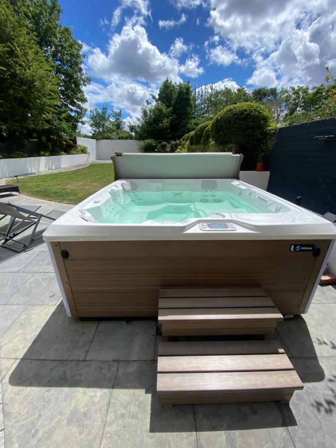 Dream House London With Gym, Cinema And Housekeeper Villa Ealing Dış mekan fotoğraf