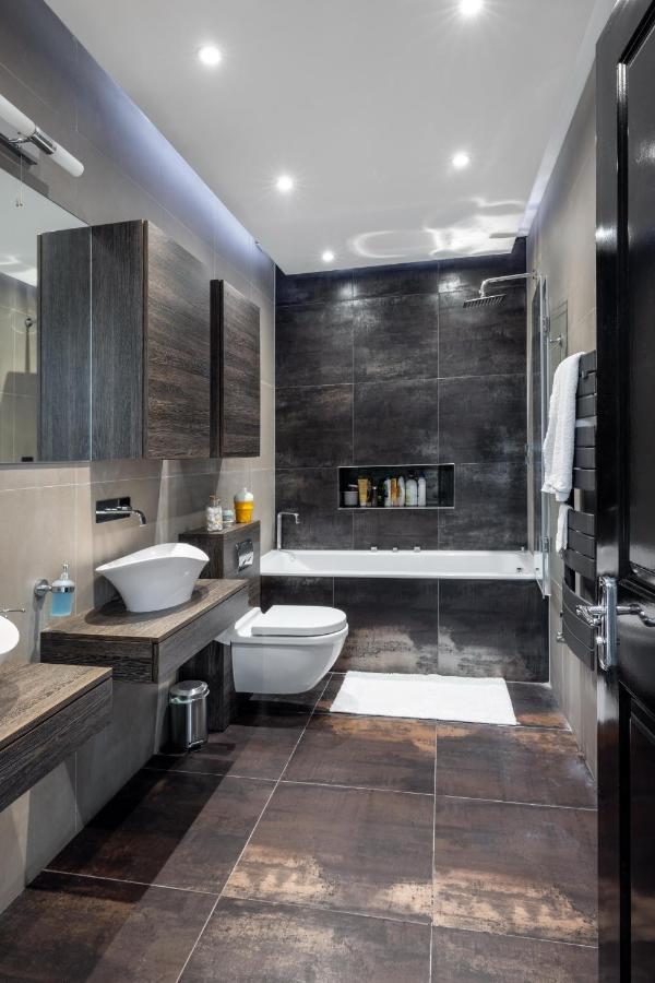 Dream House London With Gym, Cinema And Housekeeper Villa Ealing Dış mekan fotoğraf