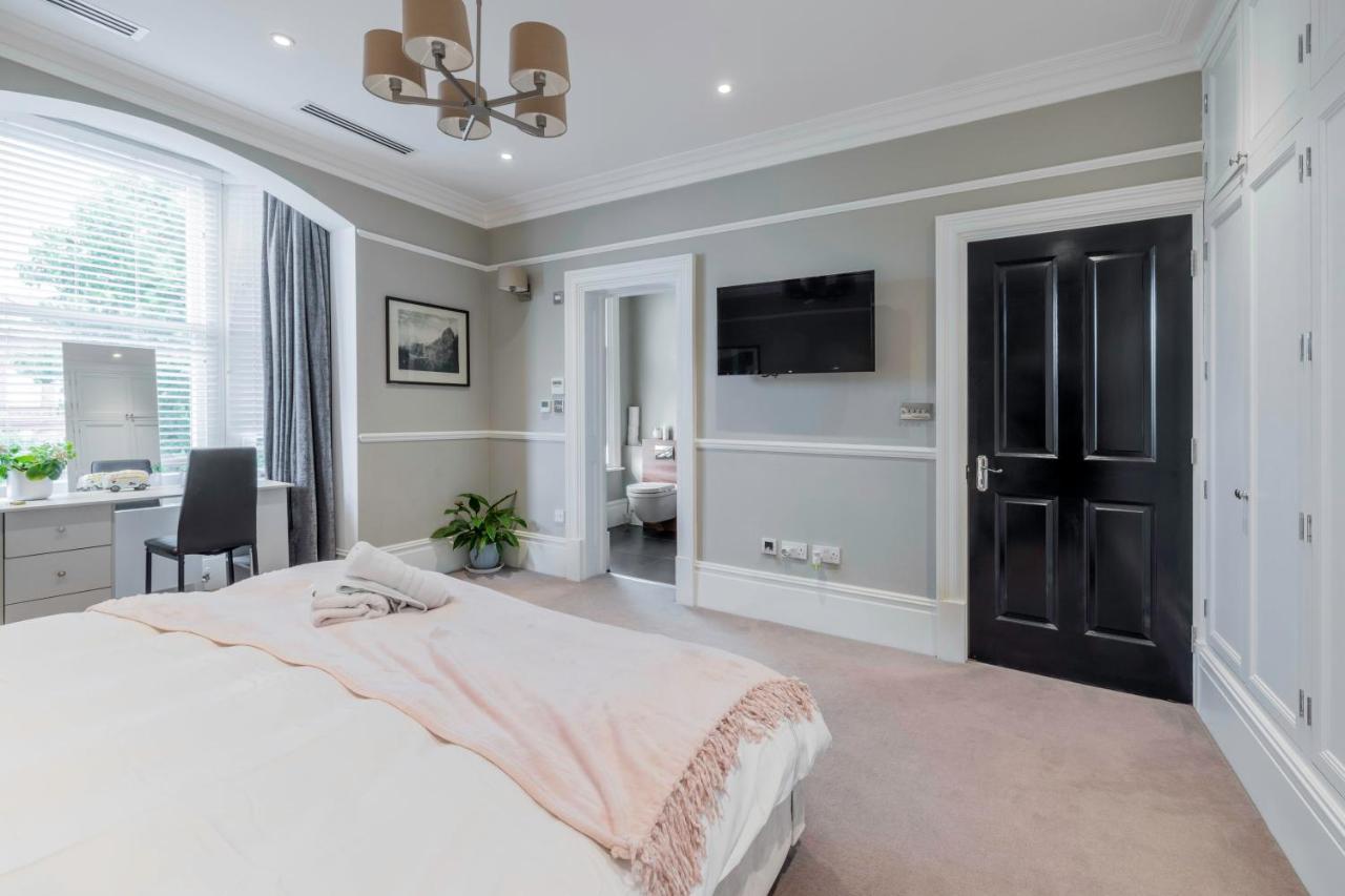 Dream House London With Gym, Cinema And Housekeeper Villa Ealing Dış mekan fotoğraf