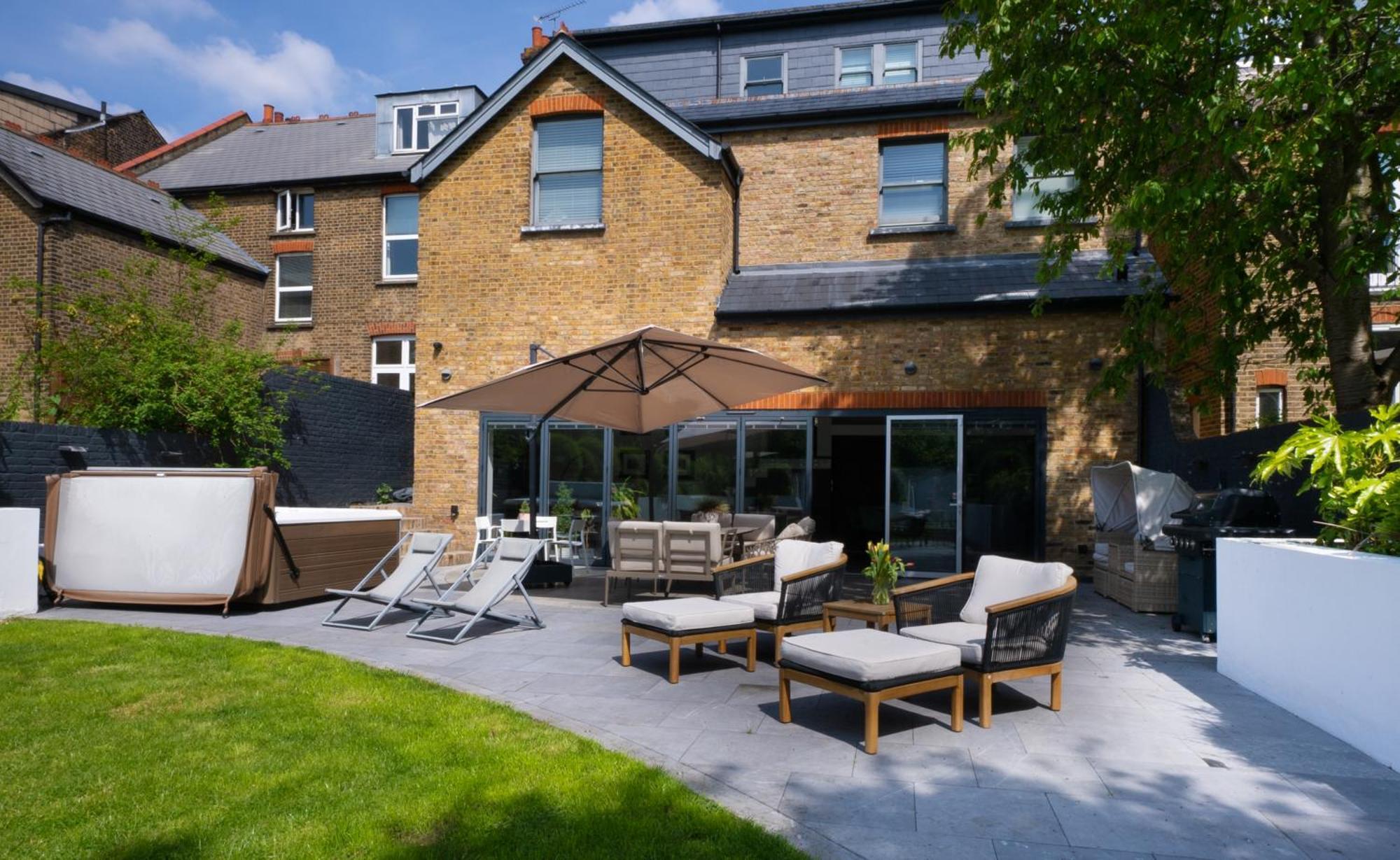 Dream House London With Gym, Cinema And Housekeeper Villa Ealing Dış mekan fotoğraf
