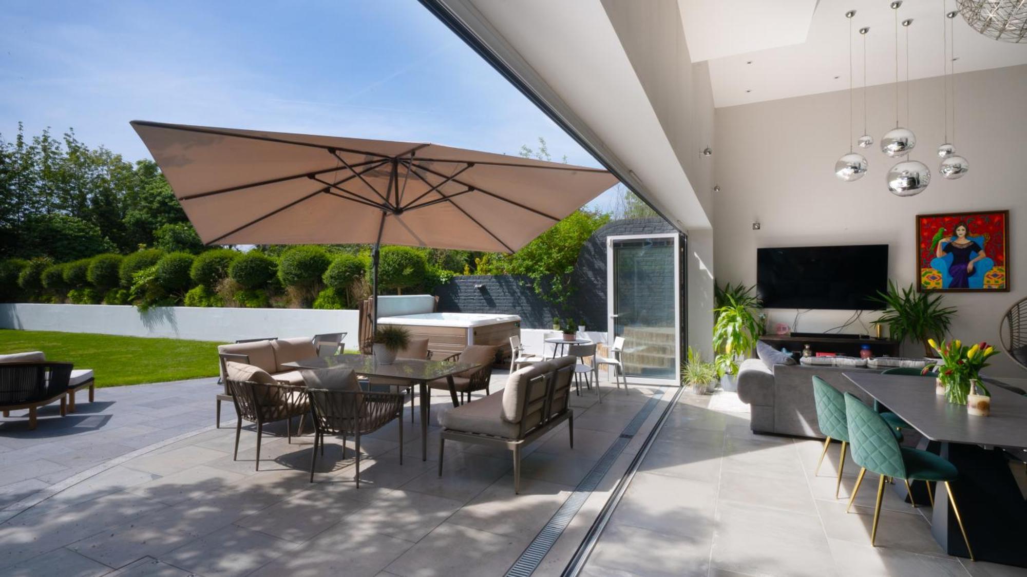 Dream House London With Gym, Cinema And Housekeeper Villa Ealing Dış mekan fotoğraf
